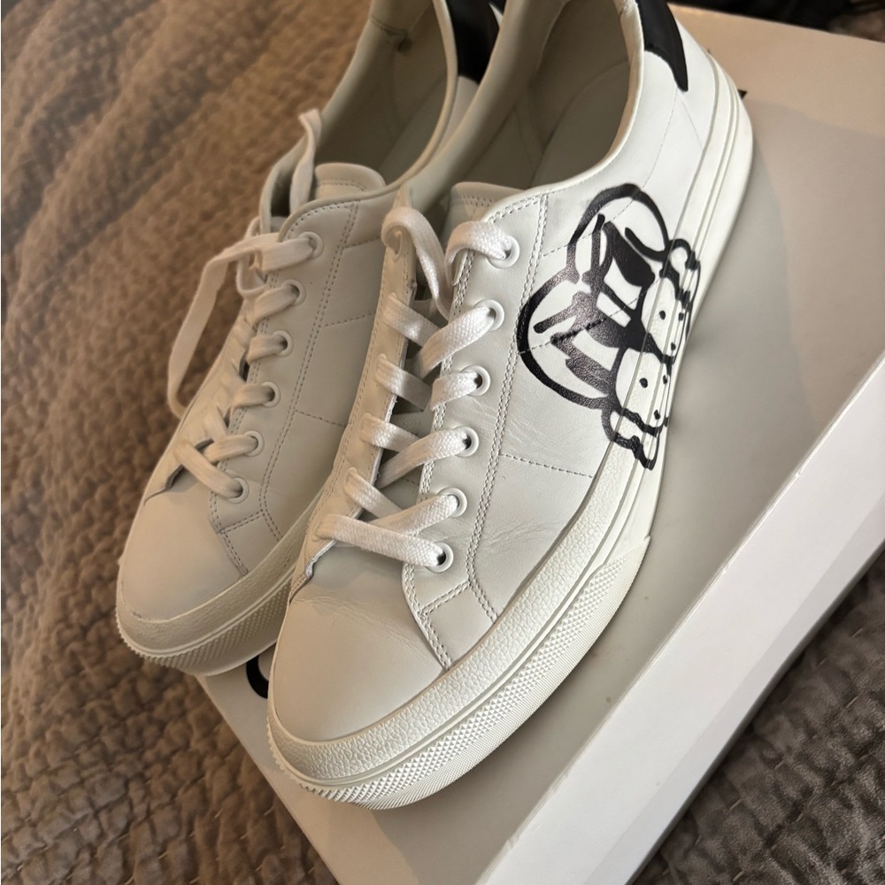 Givenchy X Chito White And Black Graphic Sneakers - Gem